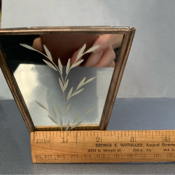 Etched Mirrored Votive Holders ~ Pair ~ Made in India ~ Metal Frame ~Lovely Glow - Picture 6 of 8